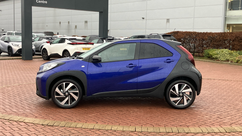 Toyota Aygo X 1.0 VVT-i Edge 5dr Petrol Hatchback